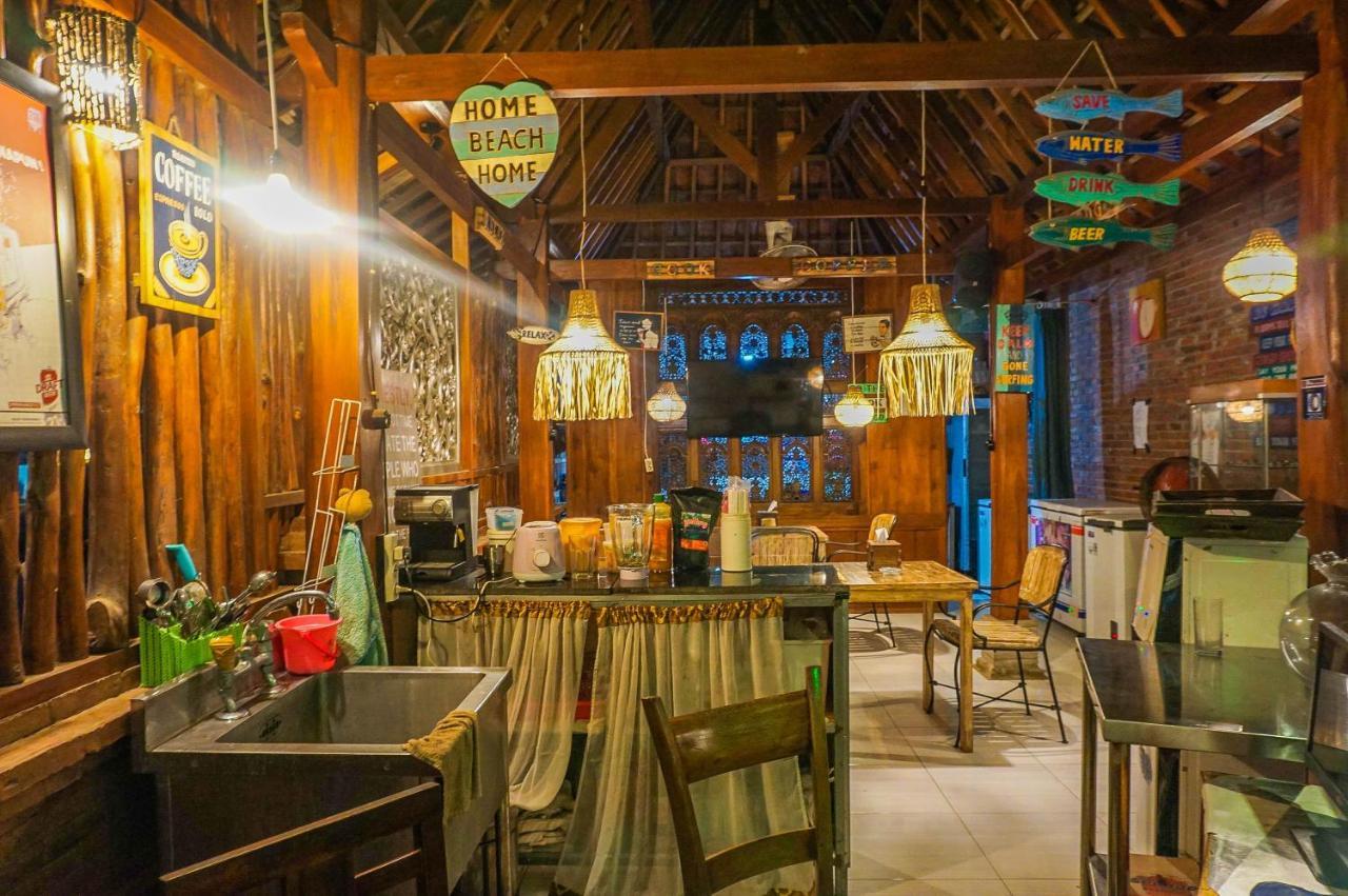 Wisma Pulau Merah Pasanggaran Zewnętrze zdjęcie