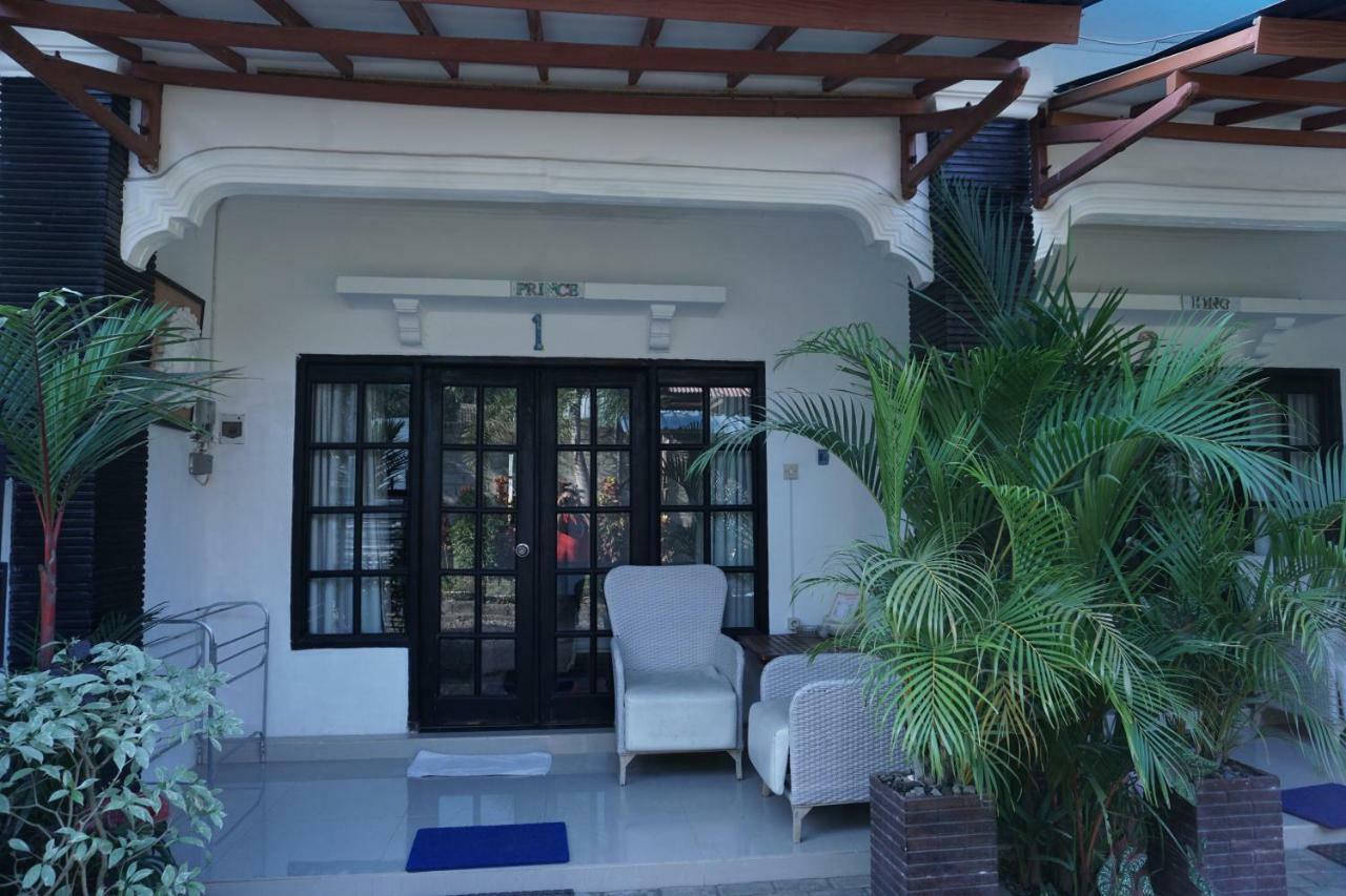 Wisma Pulau Merah Pasanggaran Zewnętrze zdjęcie